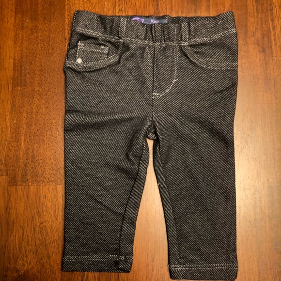 best narrow booster seat